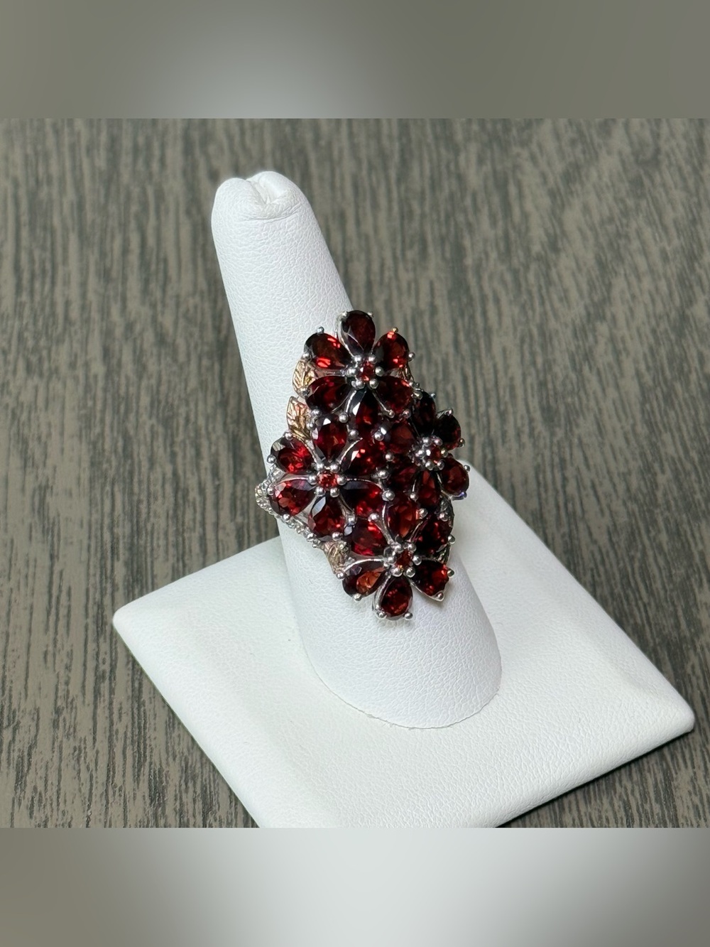 925 Sterling Silver Red Garnet Cluster Ring